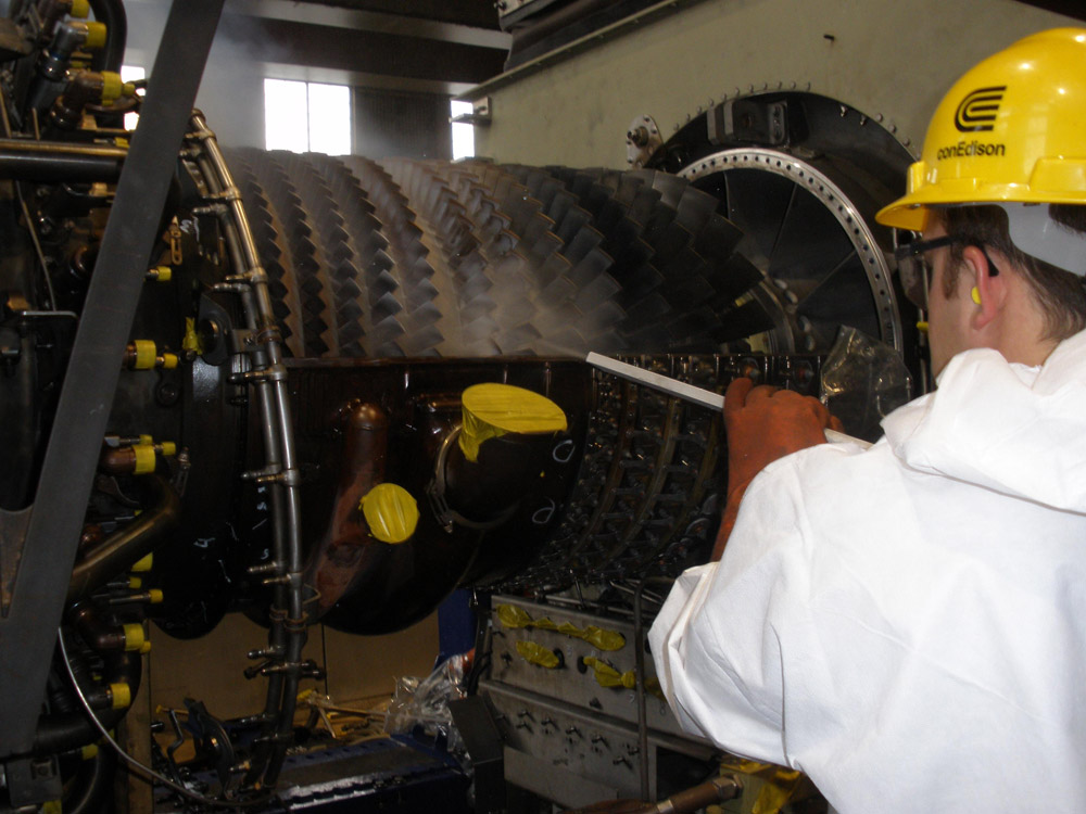 Dry Ice Blasting for Cleaning Industrial Machinery and Equipment