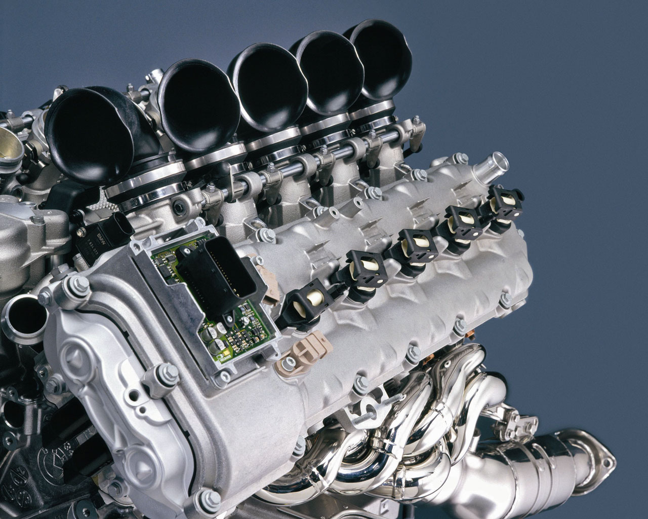 high-performance auto parts Engines